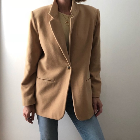 Sag Harbor Jackets & Blazers - SAG HARBOR 100% Wool Camel Blazer